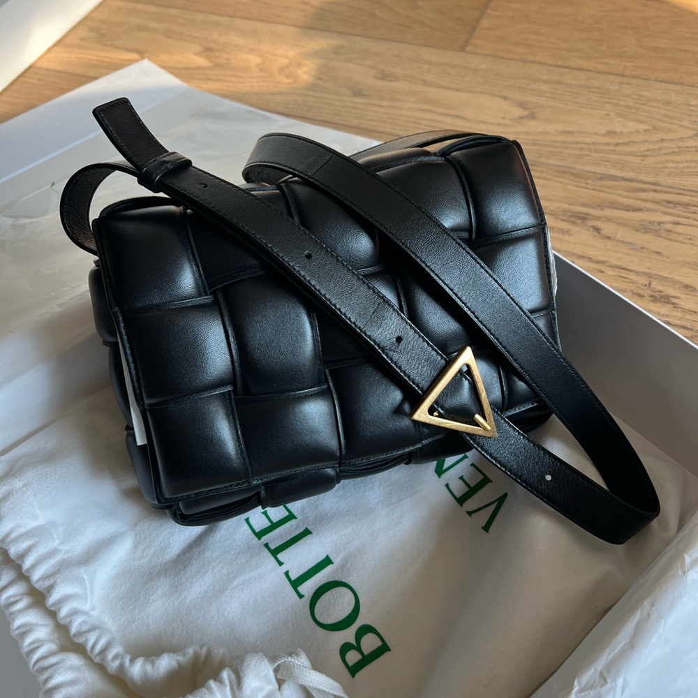 Bottega Veneta - Padded Casseette Black